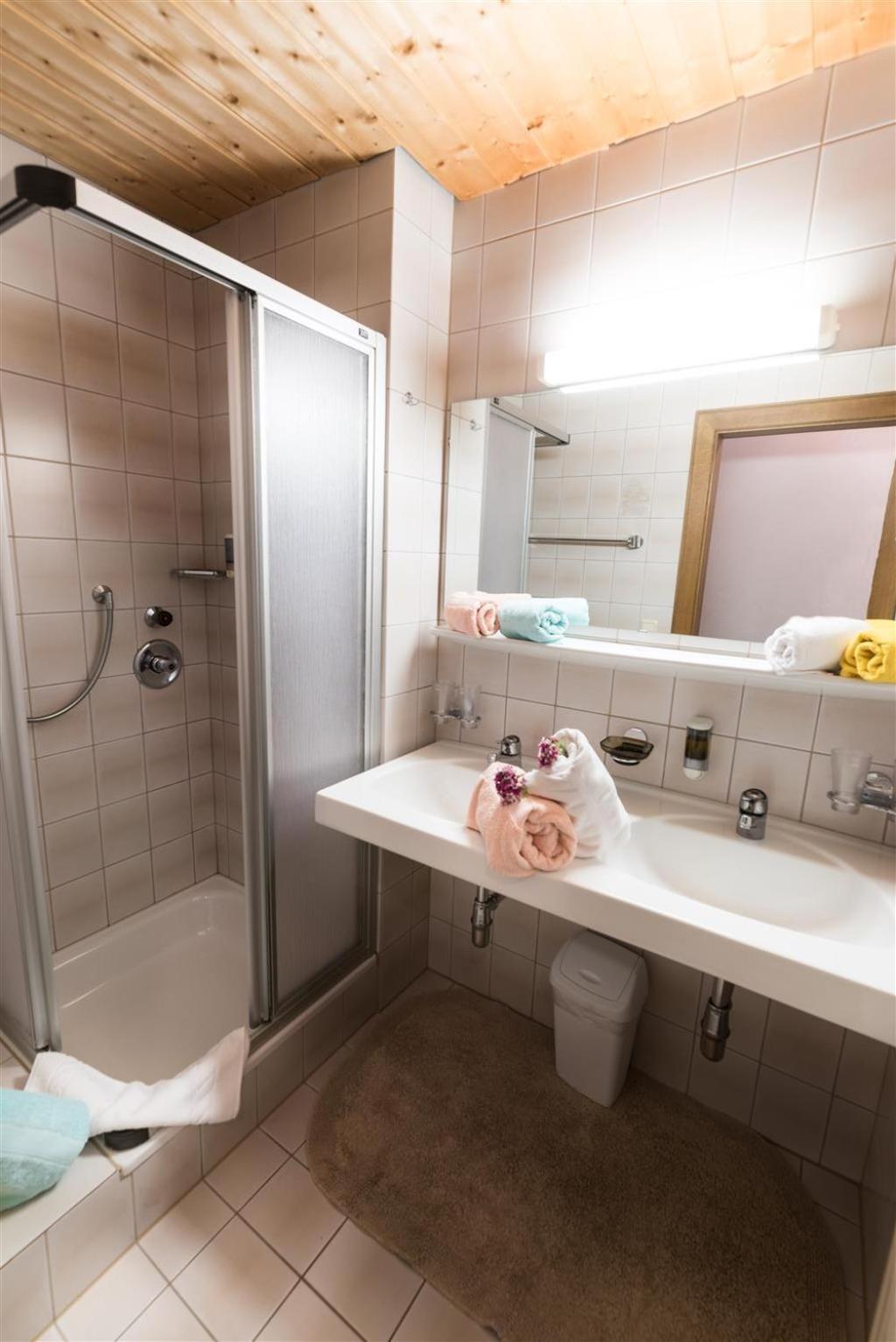 "Quality Hosts Arlberg" Hotel-Gasthof Freisleben Sankt Anton am Arlberg Rum bild